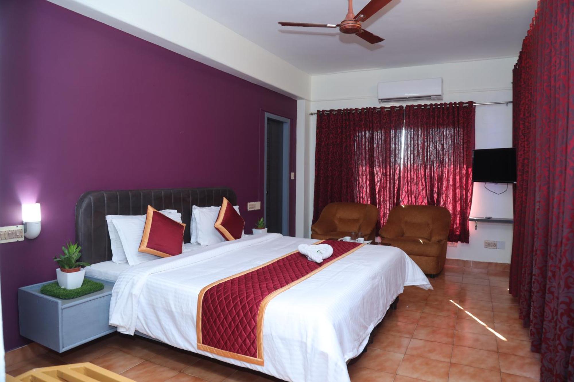 Grand Harmony Beach Resort Kovalam Exterior photo
