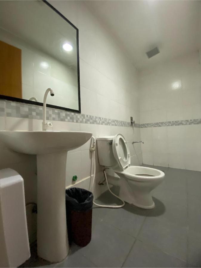 Grand Harmony Beach Resort Kovalam Exterior photo